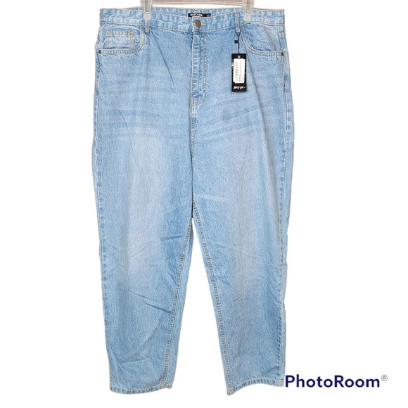 NWT With Flaw Nasty Gal High Waisted Relaxed Mom Jeans Size 16 - Picture 1 of 7